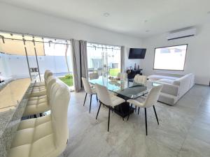 Casa Teques con aire acondicionado