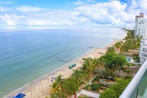 Magico Apartamento Frente al Mar 3 Habitaciones PV81