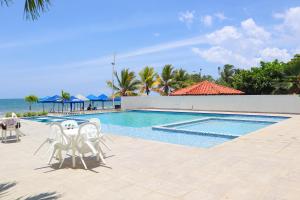 Magico Apartamento Frente al Mar 3 Habitaciones PV81