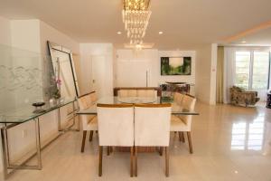 Casa Mansão Reveillon Jurerê In 100mts da praia