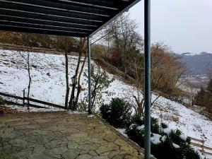 Romantic and Cosy Studio with Lake View in Meerfeld Eifel Region