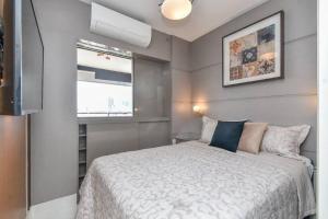 Flat sensacional 5 pessoas em condomínio moderno 2 suites climatizados