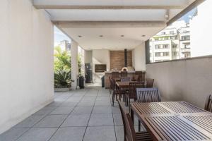 Flat surpreendente 4 pessoas em condomínio moderno 02 suites climatizados