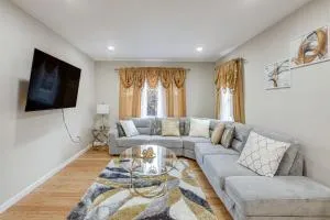 Irvington Vacation Rental about 20 Mi to Manhattan! - Hillside