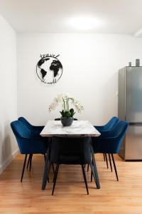 Balcony Dohany Street Apartment