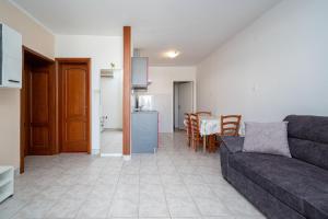 Apartments by the sea Zubovici, Pag - 4141