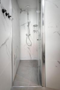 Apartments by the sea Split - 22059