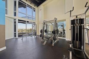 Laketown Wharf #2030