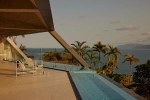 The Edge Unique Luxury Experience