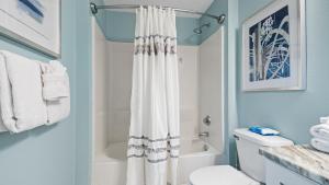 Laketown Wharf #1537