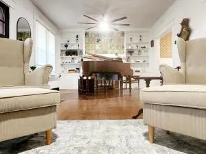 Mayor's Large Family House Hot Tub Sleeps 16 Piano, 2 Kitchens, Ark 5 Mins - ويليامز تاون