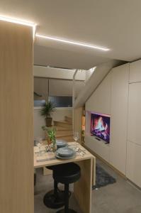 Green and Grey loft 1