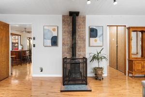 Views, Hot Tub, Outdoor Shower, 15m from Sequoia