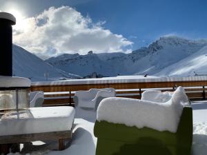 Chalet Canvolan, 7 pièces, 12 personnes, Tignes le Lac, sur terrasse et jardin