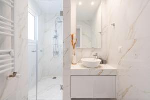 Luxurious Apartment In the Heart of Athens