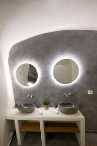 Belantza Cave House with jacuzzi