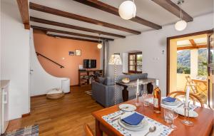 Lovely Apartment In Bribir