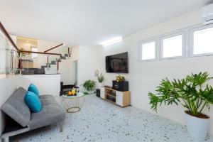 Biệt Thự (Villa)