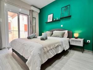 Green House near Athens Center