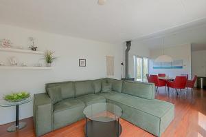 Vakantiehuis Springtij met privé zwembad - Julianadorp aan Zee