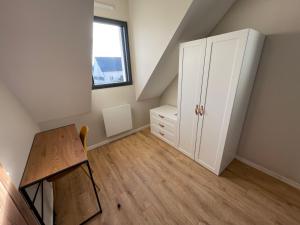 Villas Ker est, Surf House, plage de Pors Carn a pieds : photos des chambres