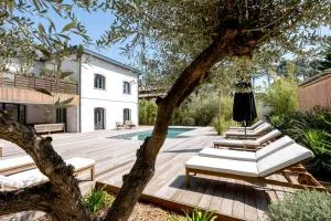 Somptueuse Villa sous les pins - Le Piquey