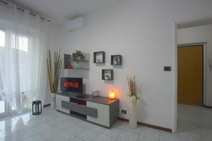 Lago di Lecco - Parcheggio Gratuito - Stazione Ferroviaria