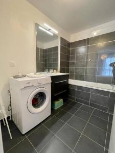 New Cosy House Paris*CDG*Astérix