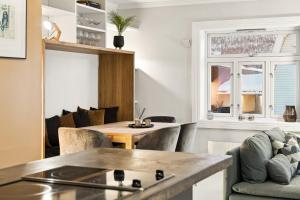Stylish and spacious apartment in city center
