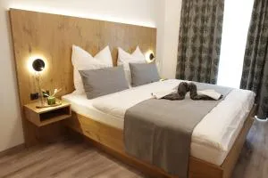 Gastwirtschaft & Hotel Doll - 伊尔姆河畔普法芬霍芬