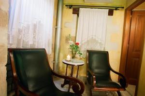 IFIGENIA TRAD.ROOMS IN OLDTOWN BY.MARIOS