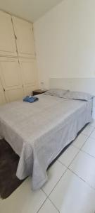 Quarto e sala em Copacabana