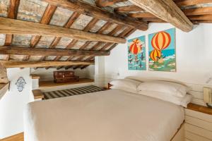 Casa Adriana, a Burghesius home