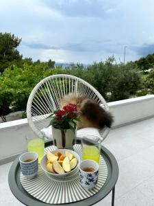 Olive View Apartment Brela - pet friendly
