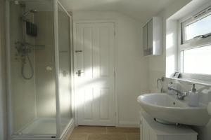 Stylish 4 Bed Home in Aylesbury, Buckinghamshire