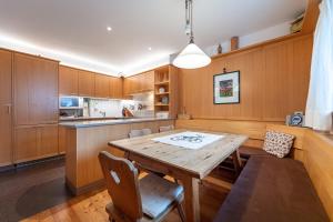 Apartments Frea - Vedl Luech da Plajes