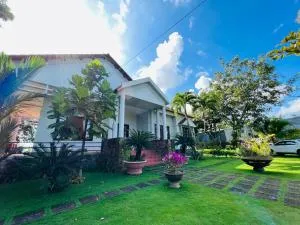 Grandma Lu's Homestay Hồng Ngự Đồng Tháp - Khŭm Prasat