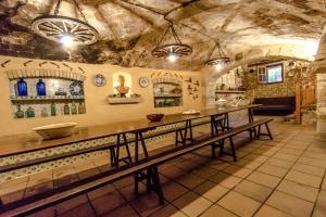 Catalunya Casas Unique sanctuary with extra large pool!