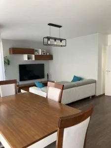 Maison proche de Versailles JO2024 - 基扬古尔