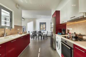 Villa Emilia Agia Pelagia with Heated Pool