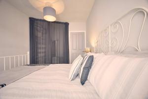 Host & Stay - Roselyn By The Sea