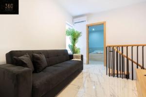A lovely duplex maisonette just of Spinola w/WIFI by 360 Estates