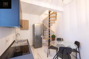 A lovely duplex maisonette just of Spinola wWIFI by 360 Estates