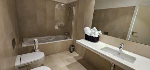 Ponte de Estrelas Plaza by Rentallido