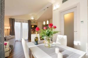 exclusive use swimming pool available from 1May to 30 October img26