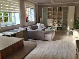 Schöne Moderne Unterkunft in Ruhiger Lage - Hemdingen