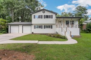 Cozy Cumberland ATL Home w Hot Tub