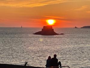 Hotels Les Chiens du Guet : photos des chambres