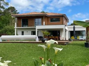 Hossegor - Villa familiale avec piscine chauffée - Angresse