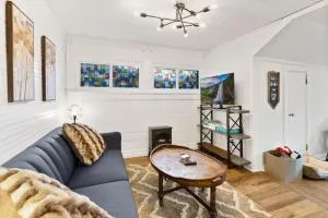 The Farmhouse at Doe Creek - Aho